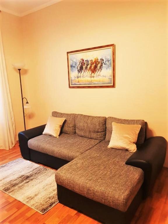 Apartmany U Tri Jehnatek Karlovy Vary Ngoại thất bức ảnh